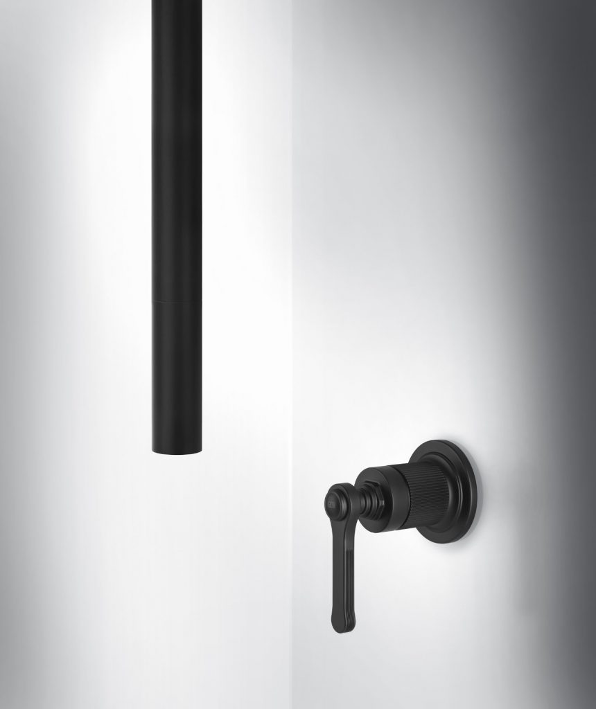 63399 65109299 01 Copia | Lead Wolf, Peterborough