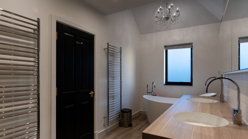 Dobree Estate Bathroom 02859 | Lead Wolf, Peterborough