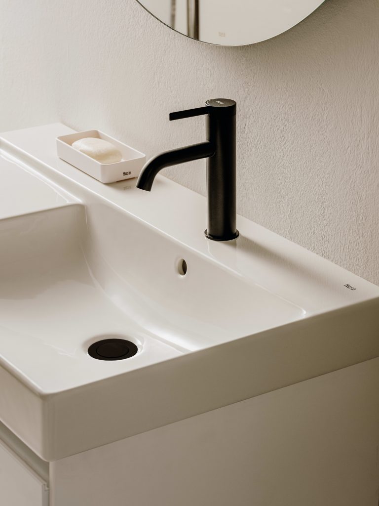 Ona Roca A5A3A9Enb0 A851719509 A817671C60 Dsf0215 T Ambient Pictures Tf Mob Solu Xxl V2 | Lead Wolf, Peterborough