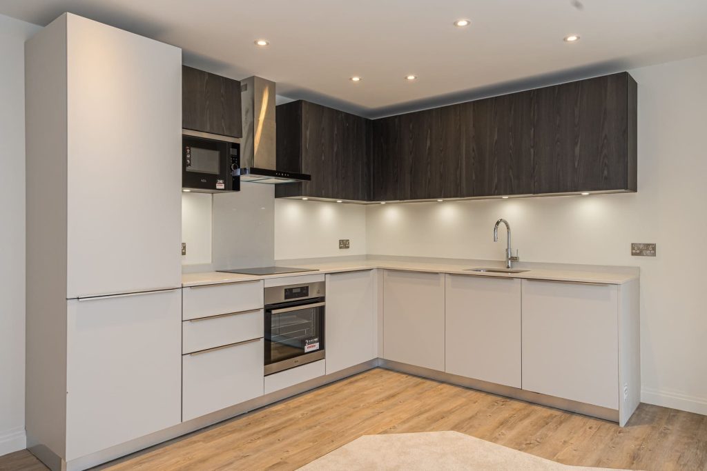 1 19 | Lead Wolf, Peterborough