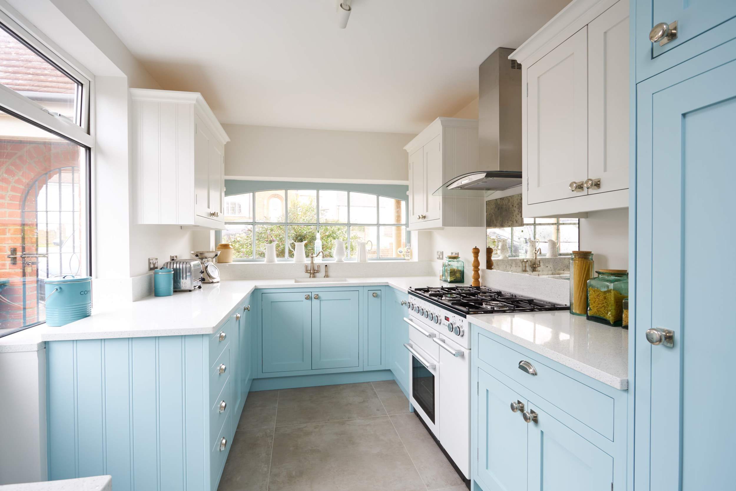 U shaped Kitchen layout | Lead Wolf, Peterborough